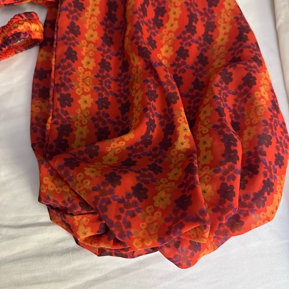 YAURA Faramade Bodysuit in Marigold Print - Picture 4 of 8
